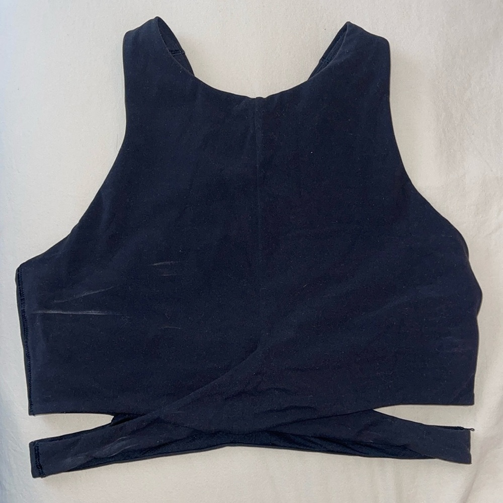 Athleta Conscious Crop Cut Out A-C Sports Bra Black Size Large (no pads)